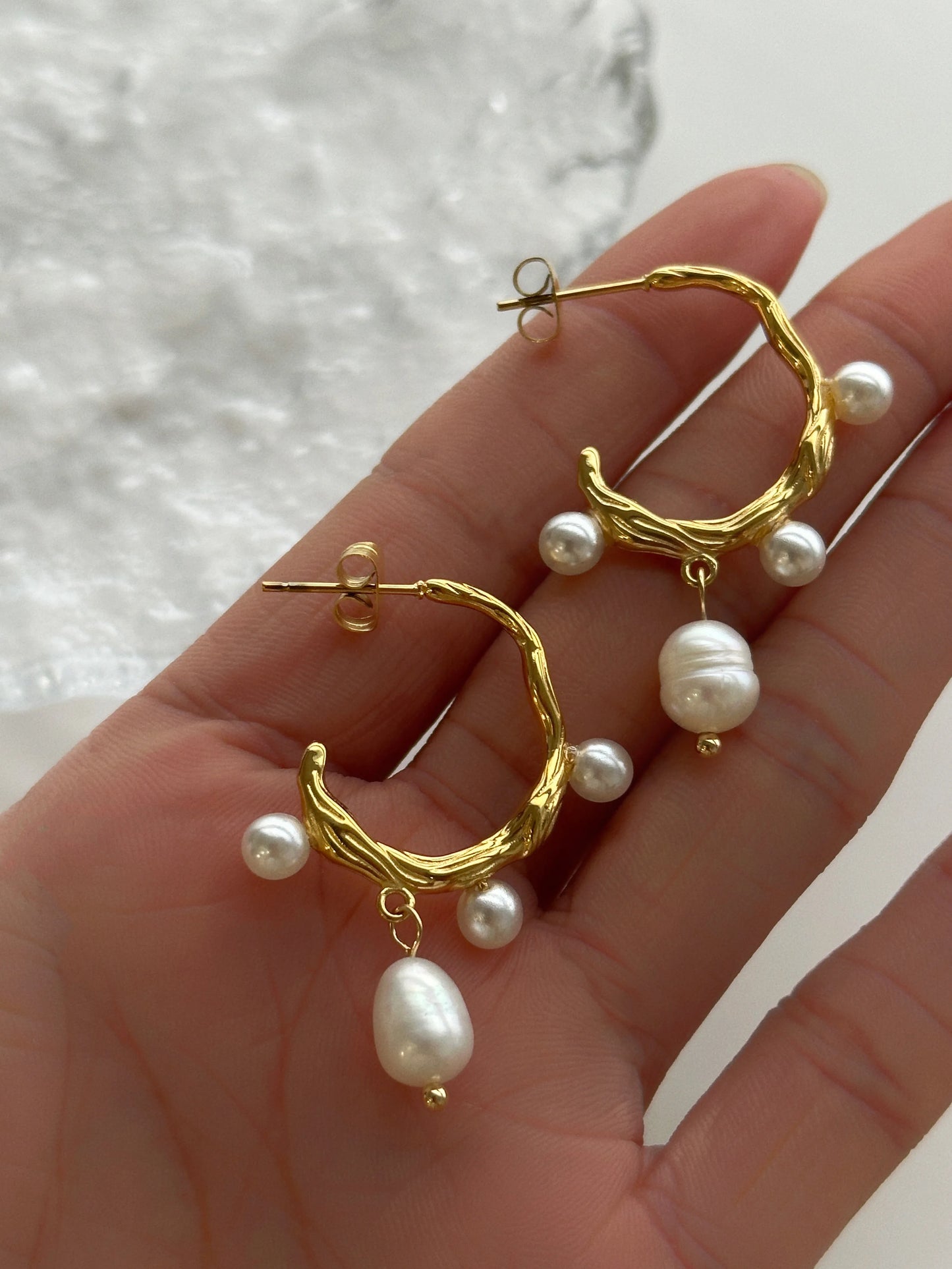 Daphne Earring