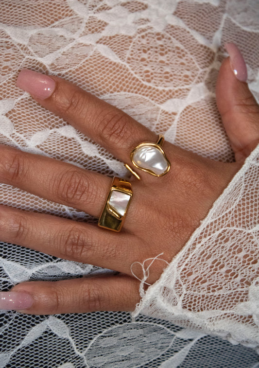 Bombshell Ring