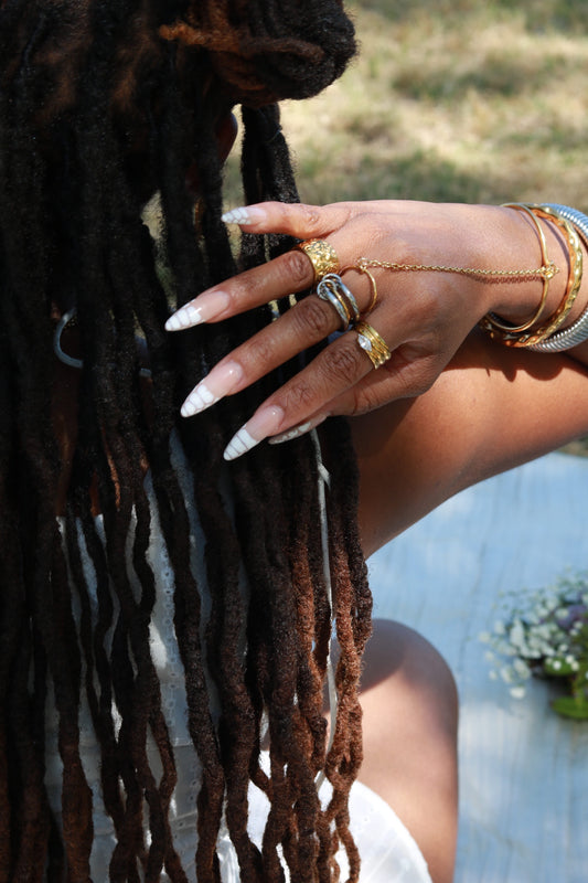 Halo Hand Chain Bracelet