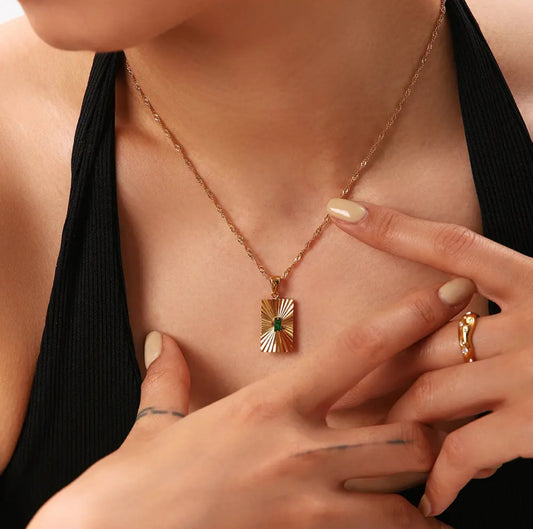 Juli Necklace