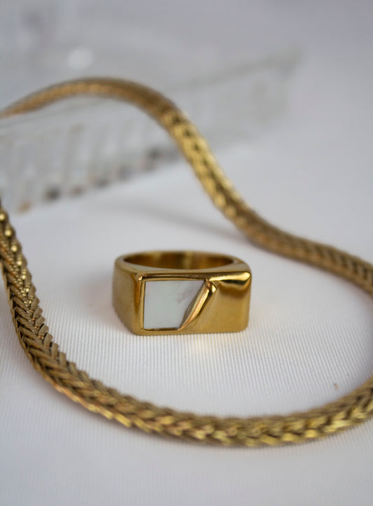 Bombshell Ring