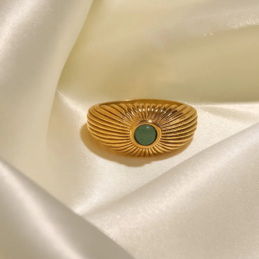 Isis Ring