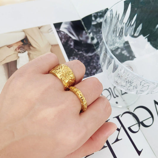 Luna Ring