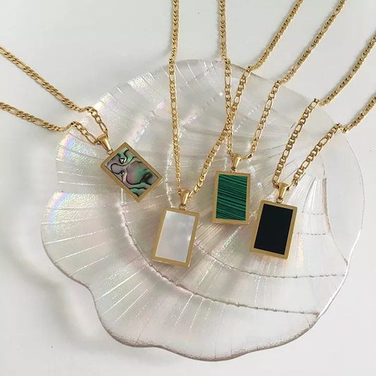 Tori Shell Necklace